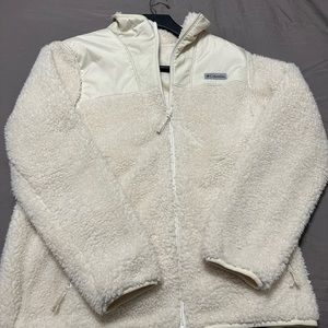 Columbia Sherpa zip up. Cream colour. Beautiful, soft and warm.